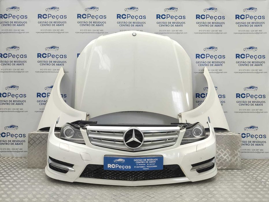 Frente completa Mercedes Benz Class C W204 AMG Facelift Diesel de 2011 a 2015