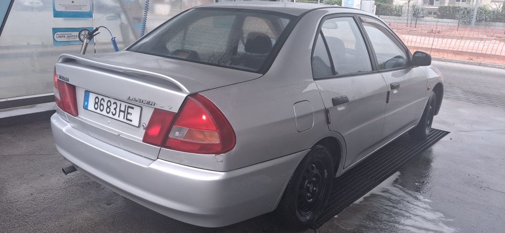 Mitsubishi Lancer 1.3 GLX — 1997