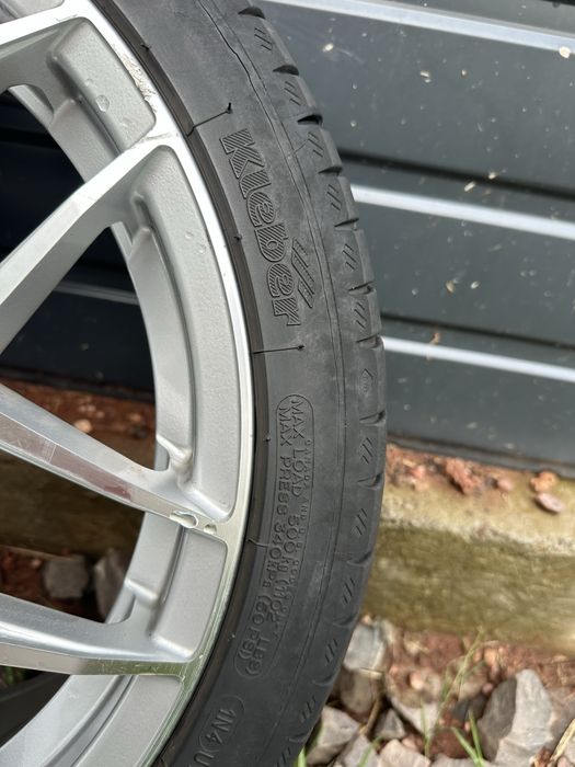 Alufelgi Japan Racing JR18 17x7 ET40 4x100/4x114.3 + Opony Kleber