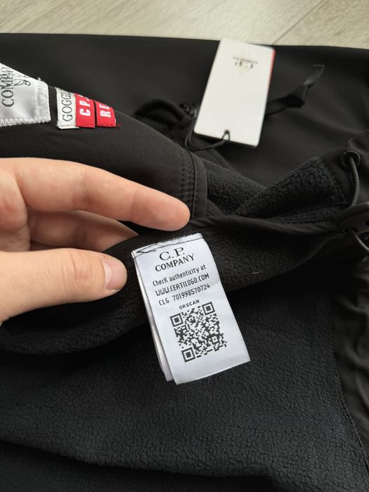 Софтшел C. P. Company (куртка Gore-Tex)