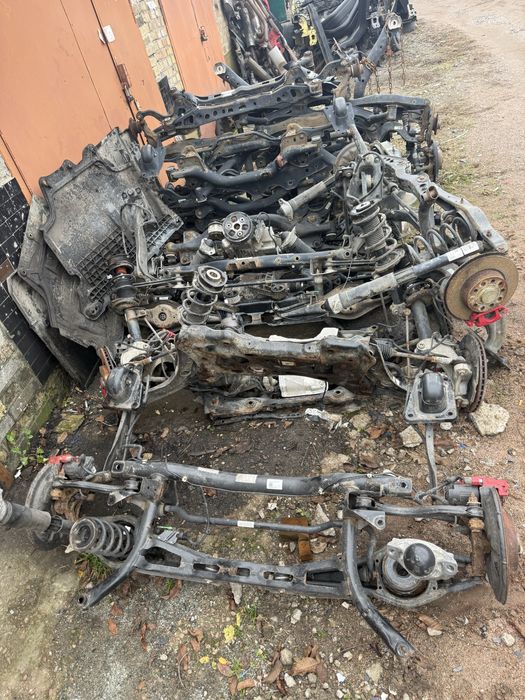 Балка задней подвкски фольксваген шкода ауди