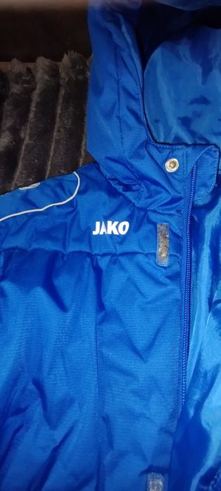 Віддам курточку для хлопчика 9-10років