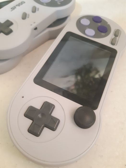 Ігрова консоль SF2000.