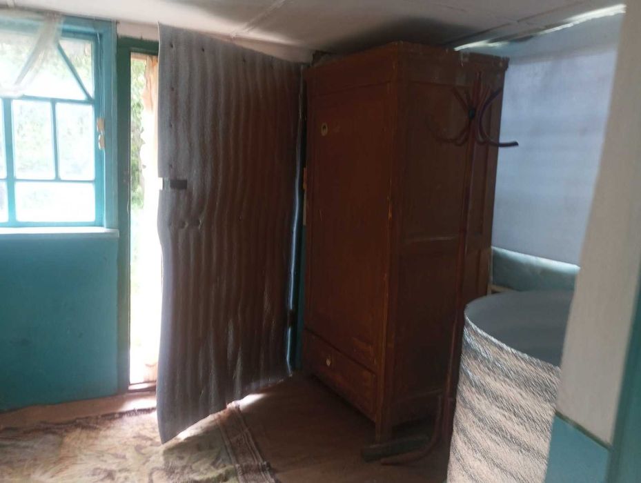 Продам затишний Будинок в центрі села ціна договірна