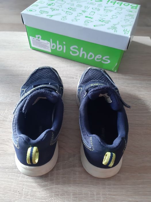 Buty sportowe dla chłopca, rozm. 31 (dł. wkładki- 20 cm)