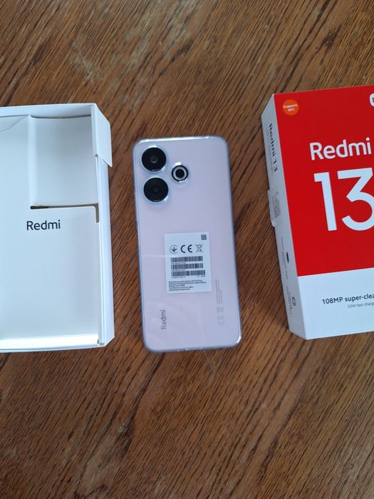 Смартфон Redmi 13