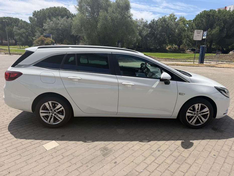 Opel Astra sports tourer