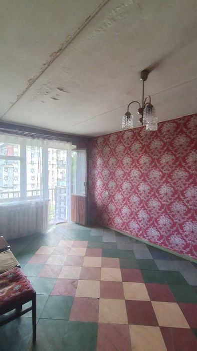 Продам 2-кімн. квартиру  Правий берег вул. Новокримська