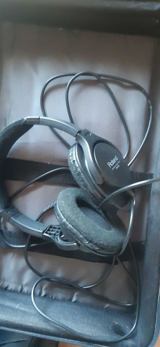 Headphones Roland RH5