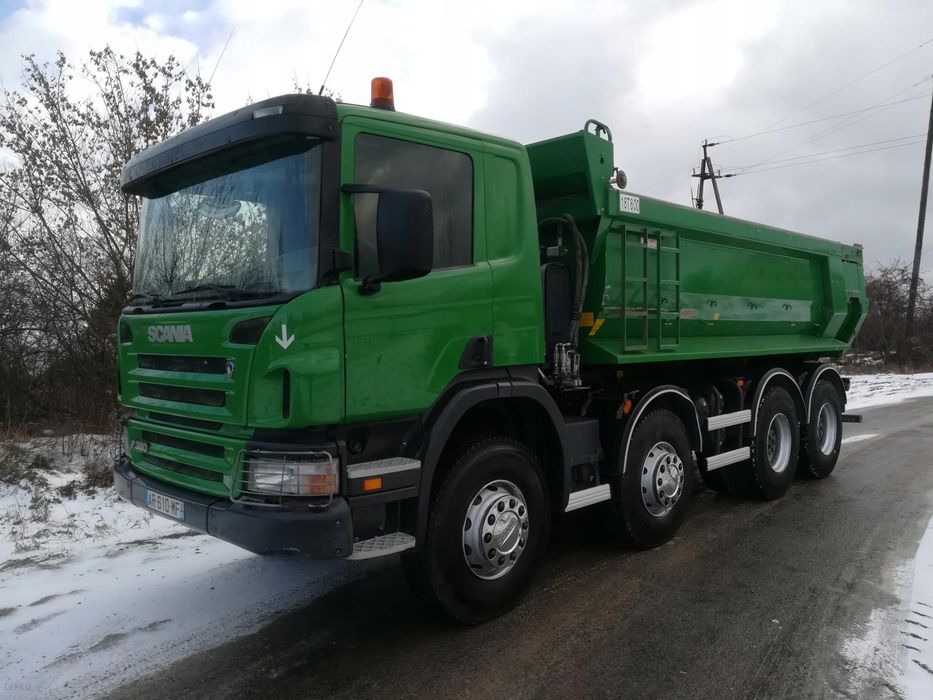 Transport wywóz ziemi gruzu wywrotka kontener