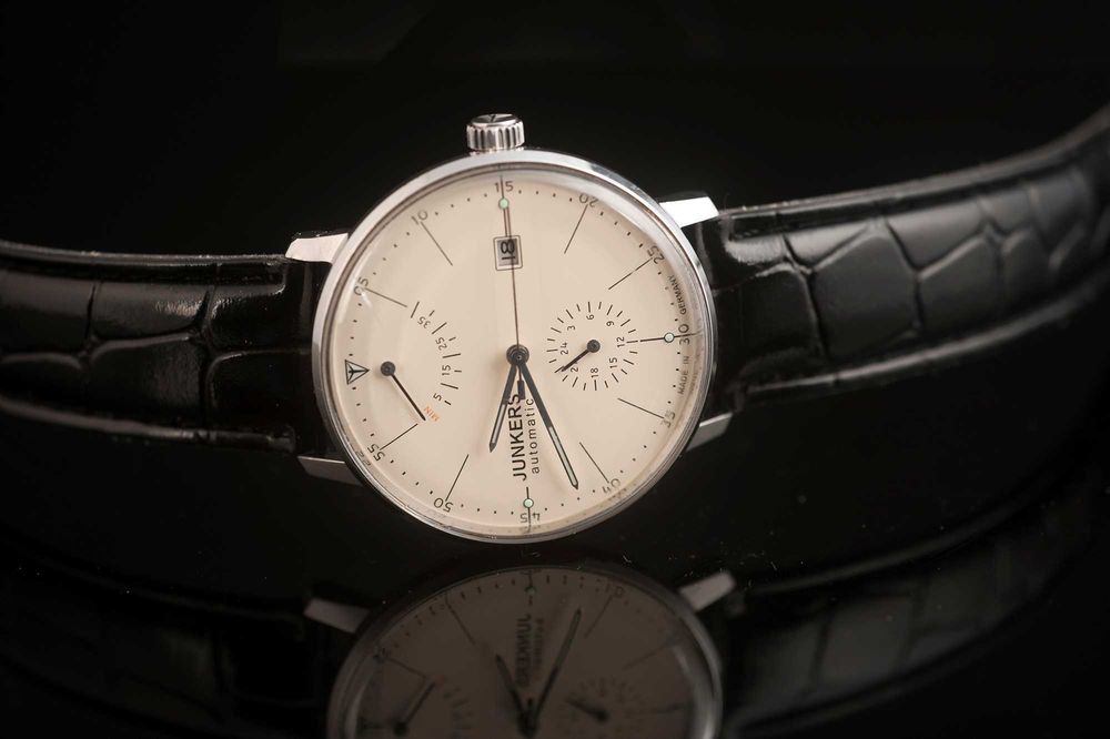 Relógio automático Junkers Bauhaus - um clássico
