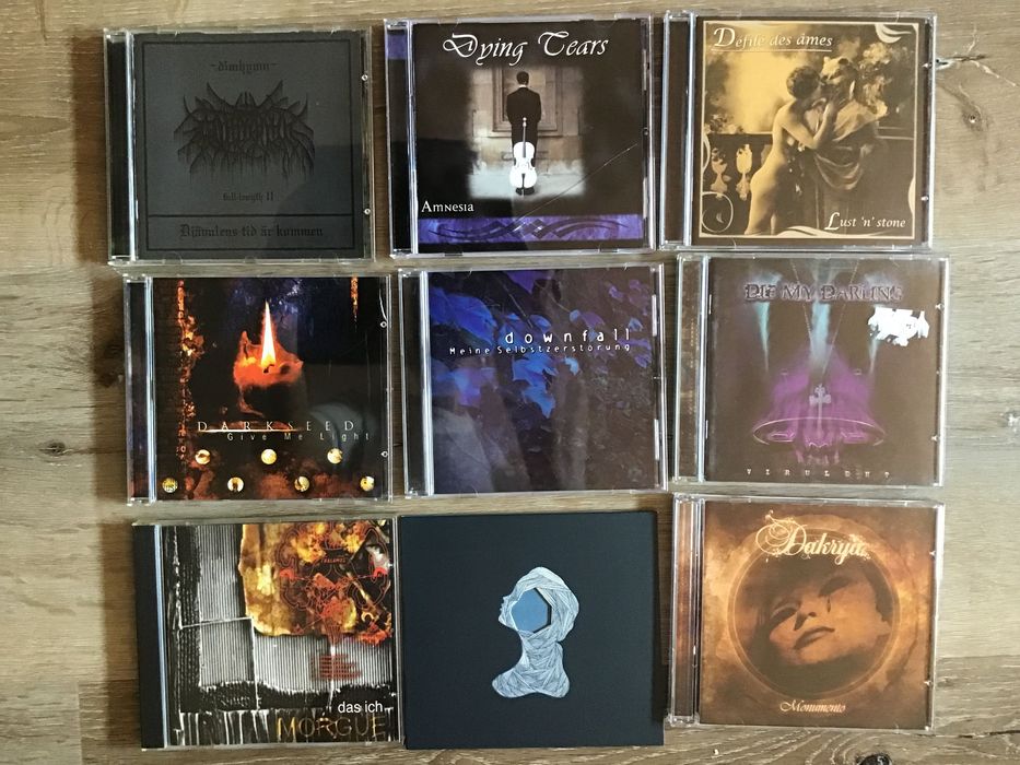 CDs rock metal baratos.    D