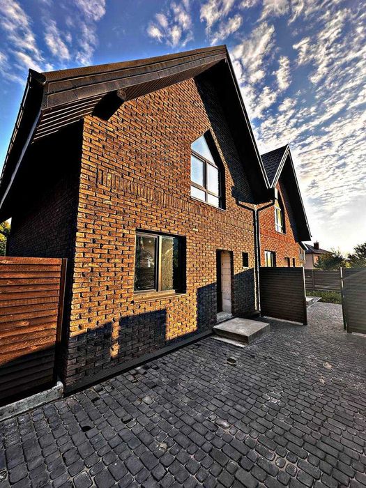 Софіївська Борщагівка. Дуплекс 100 м2, 2.5 сотки. Відділ продажу