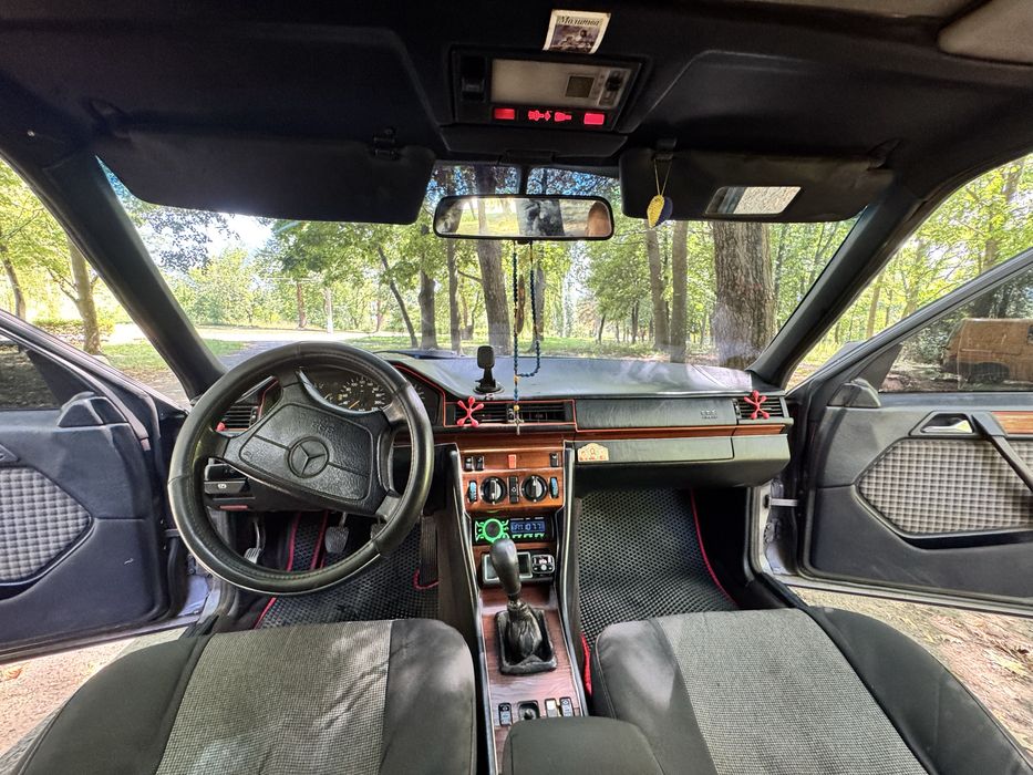 Mercedes w124 2.5 дизель