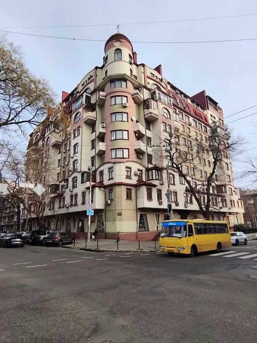 Впервые! Новый дом,рядом парк Шевченко. Квартира без отключения света.