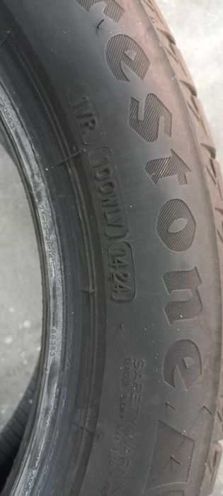 205/55r17 Firestone roadhawk2