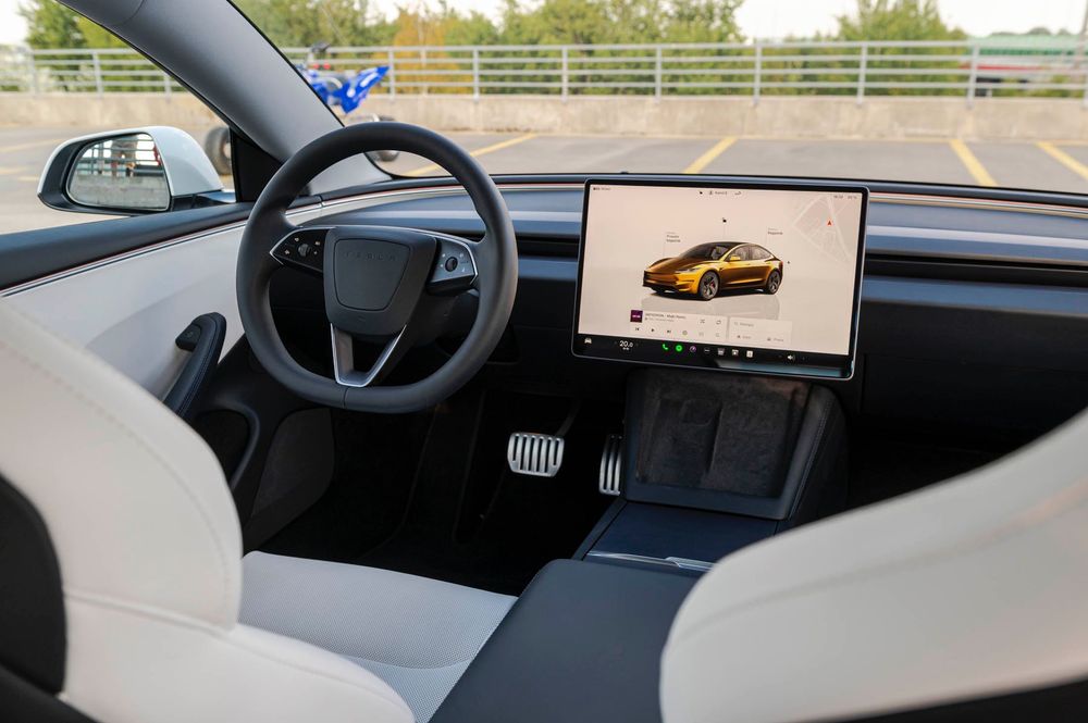 Wynajem Tesla 3 Performance 449 zł/doba (bez ściemy)