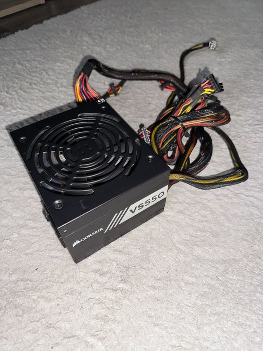 Zasilacz Corsair VS550 550W