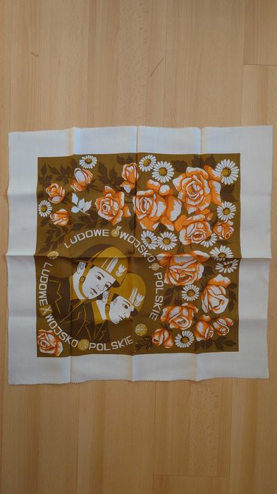 Ludowe Wojsko Polskie - serweta, chusta, obrus