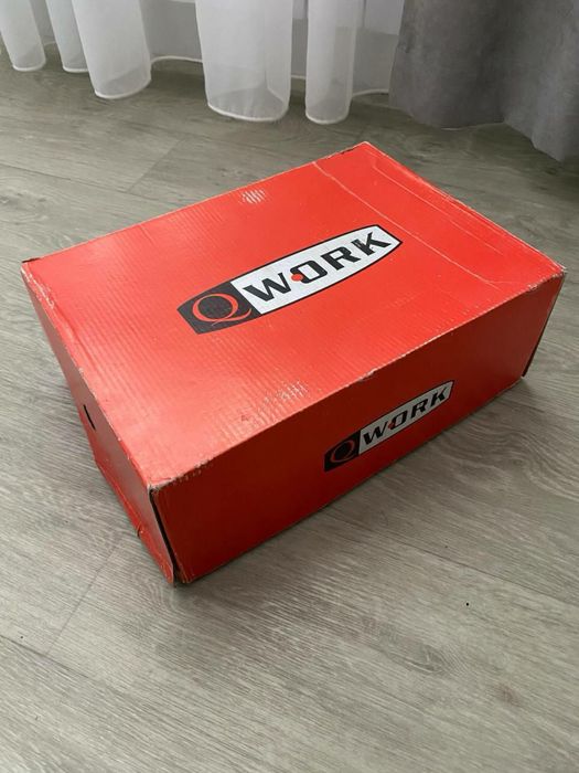 Рабочая обувь с защитой 46 размер