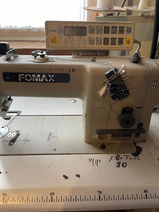 Máquina costura industrial