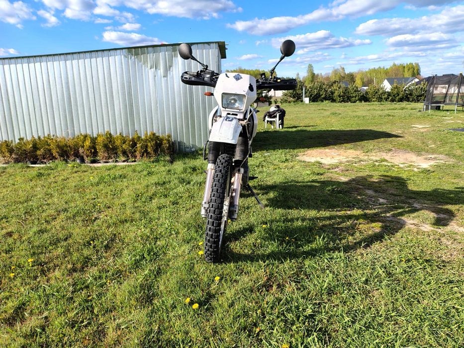 Suzuki DR 650 SE