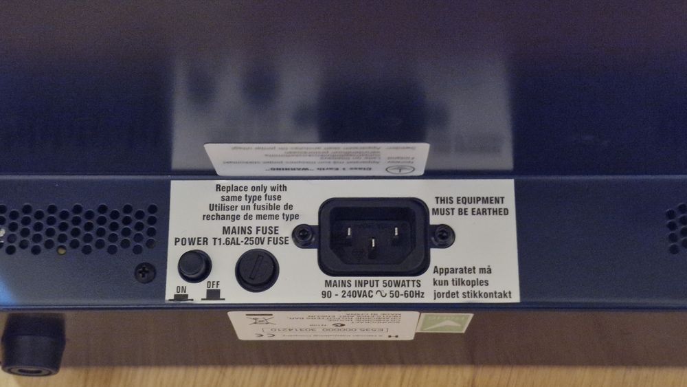 Mesa mistura Soundcraft EFX8