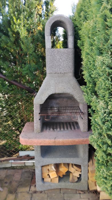 Grill  betonowy z elementów