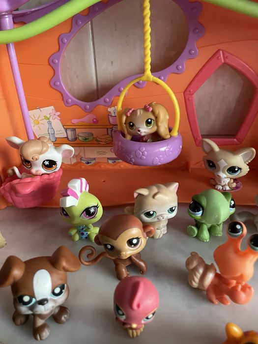 Littlest pet Shop Lot Ultimate figures Collection Club House Playset