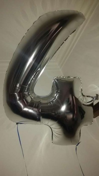 Balão prateado nr 3 e nr 4