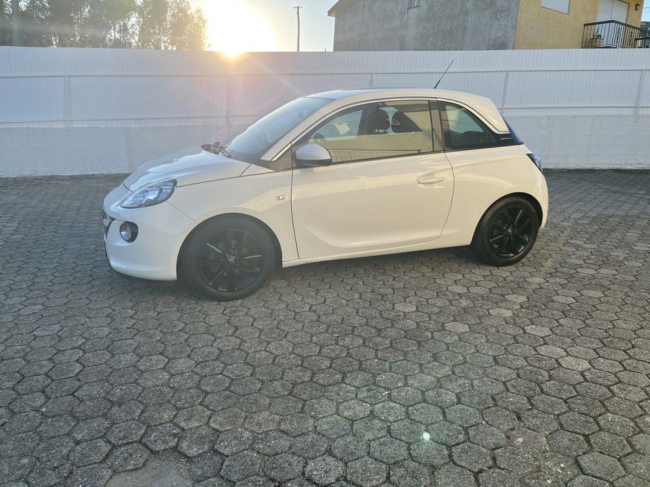 Opel Adam, ano 2014