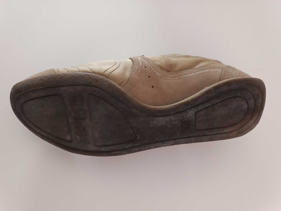 Excelentes ténis Esprit