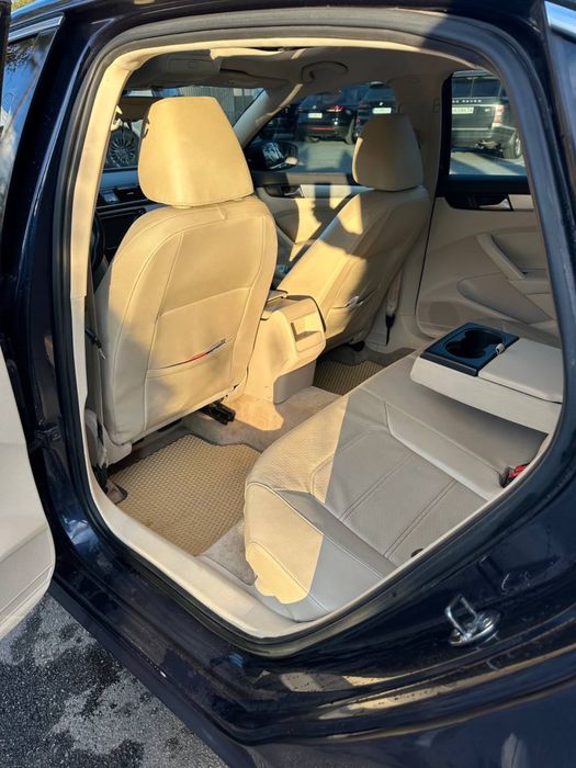 Volkswagen Passat 2012 2.5