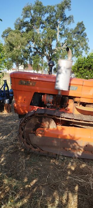 Fiat 355C para venda.