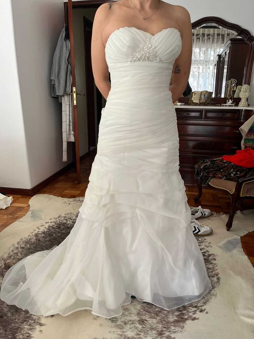 Vestido de noiva novo