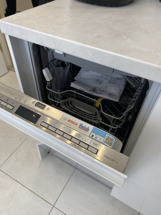 Продаж 1к квартири з ремонтом і власним паркомісцем (Газ)