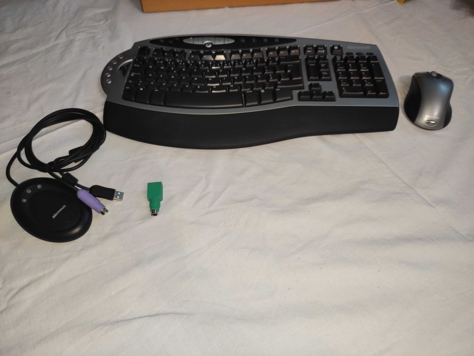 Teclado e Rato  Microsoft Wireless Optical Desktop como novo na caixa