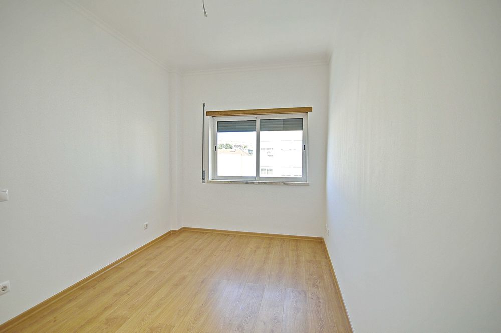 Arrendamento Apartamento Barreiro T2 - 1.100€ - Perto dos Bombeiros Voluntários do Barreiro