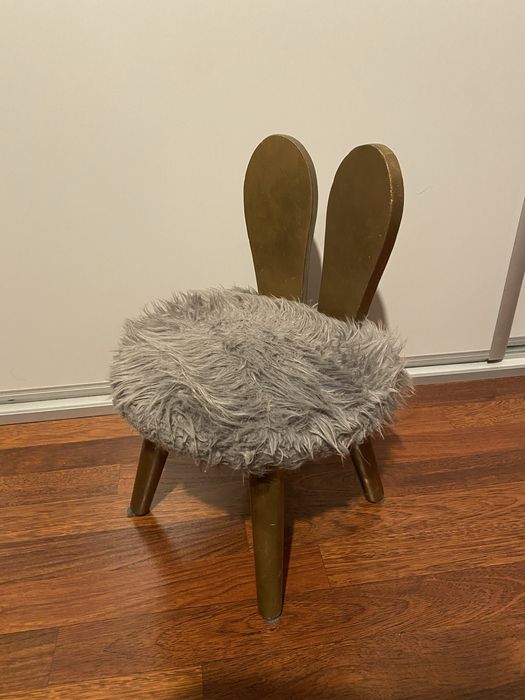 Krzesełko dla dziecka