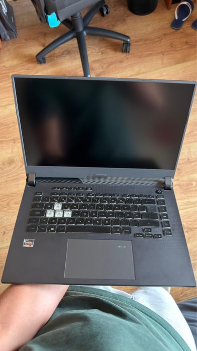 Portátil Gaming ASUS ROG Strix G15