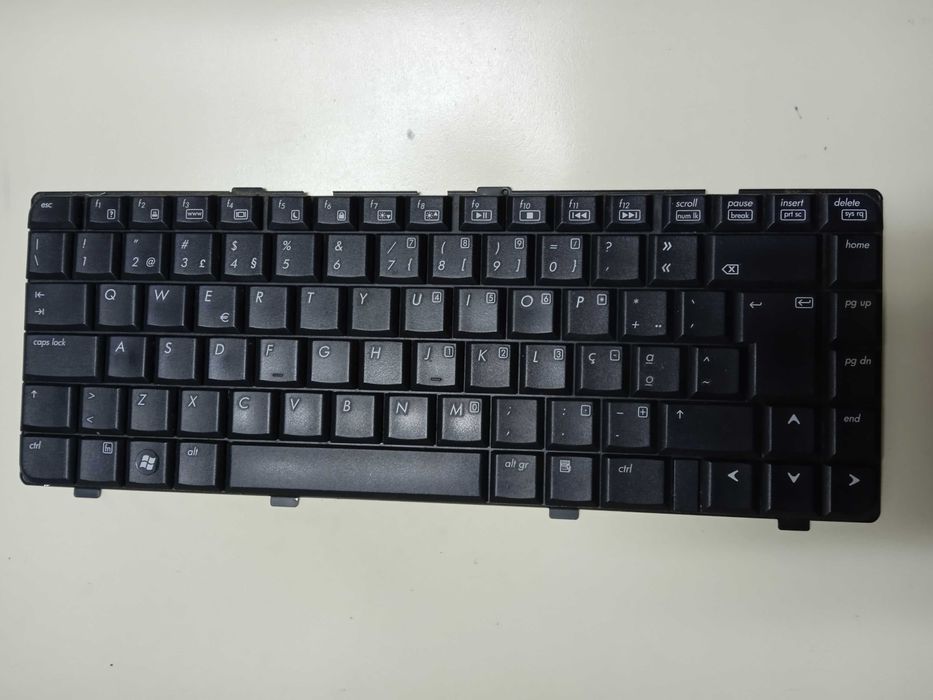 HP Dv6700 - varias peças