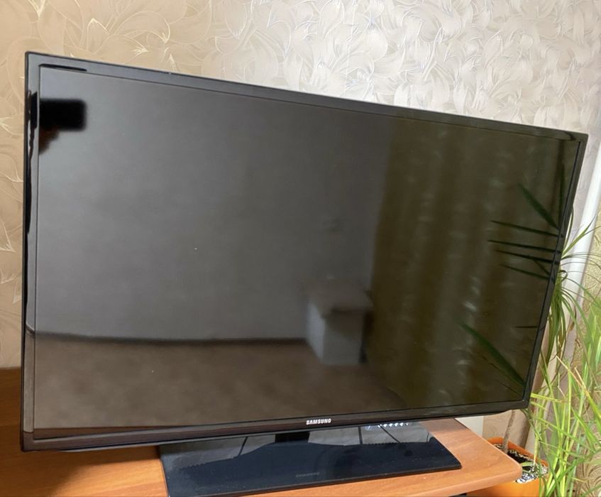 Продам телевізор Samsung 40дюймів