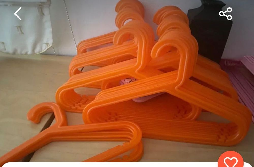 65 cabides Ikea (verde) - 15 €