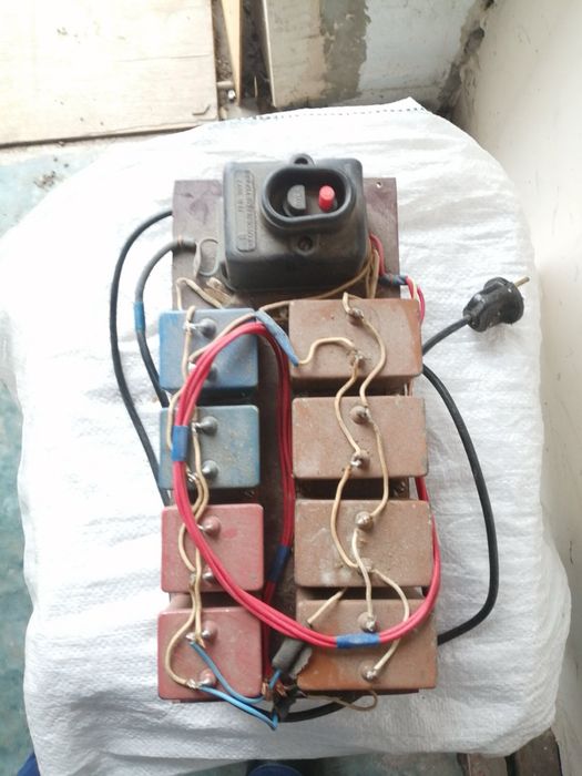 Конденсатор МБГЧ