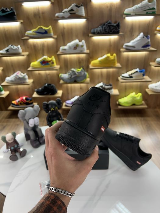 Кросівки Nike Air Force 1 low x Supreme Black