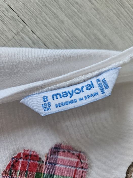 Camisolas Mayoral e Zara