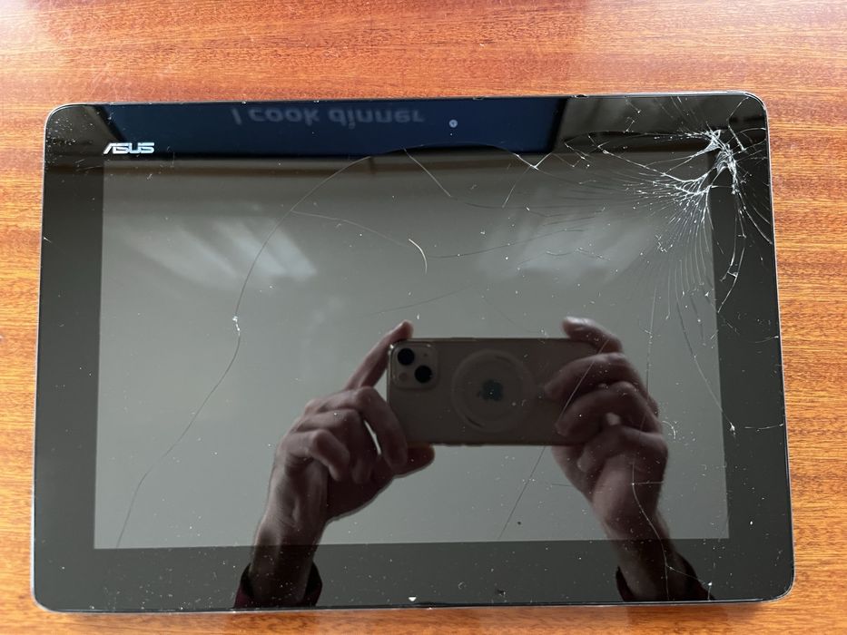 ASUS K00C. Планшет.