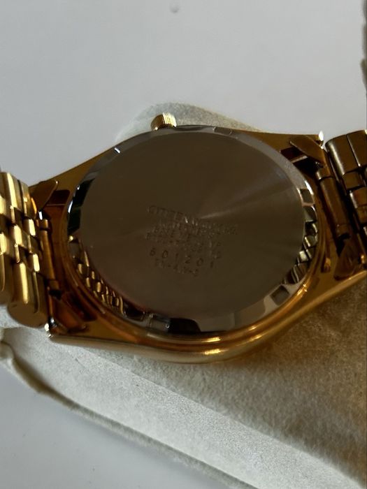 Citizen Quartz daydate
