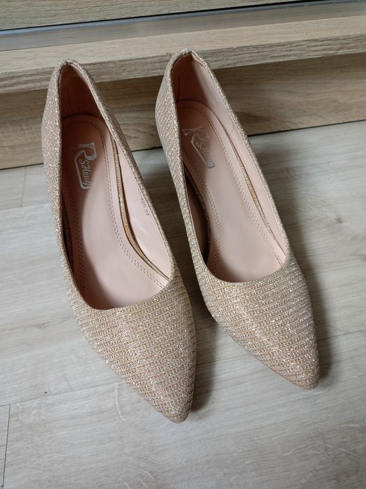 Sprzedam buty damskie