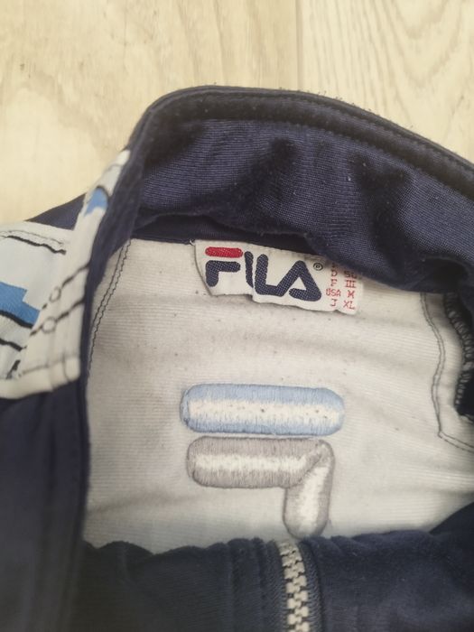 Олимпийка Fila на лампасах